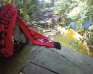 Foto mit Vereinsschal in Wotton Waven